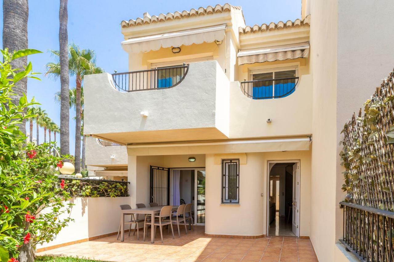 Hébergement de vacances Stylish Townhouse In Beachfront Complex Marbellac